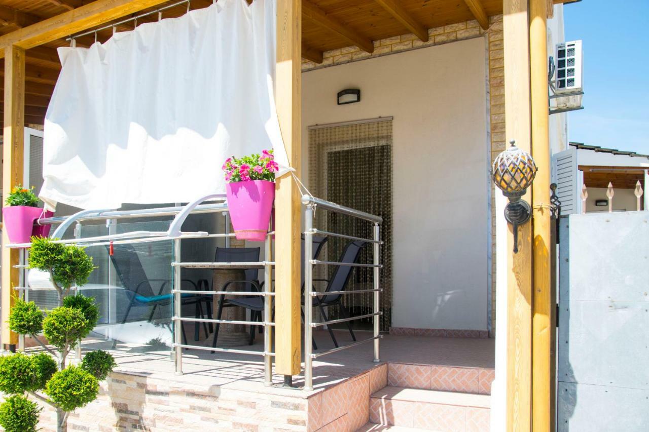 Villa Filimon Vrasná 외부 사진