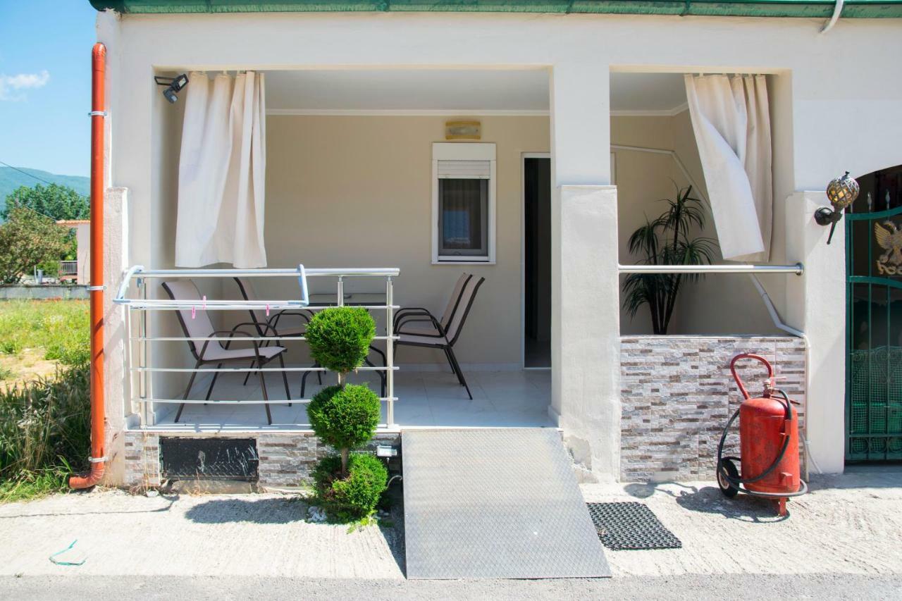 Villa Filimon Vrasná 외부 사진